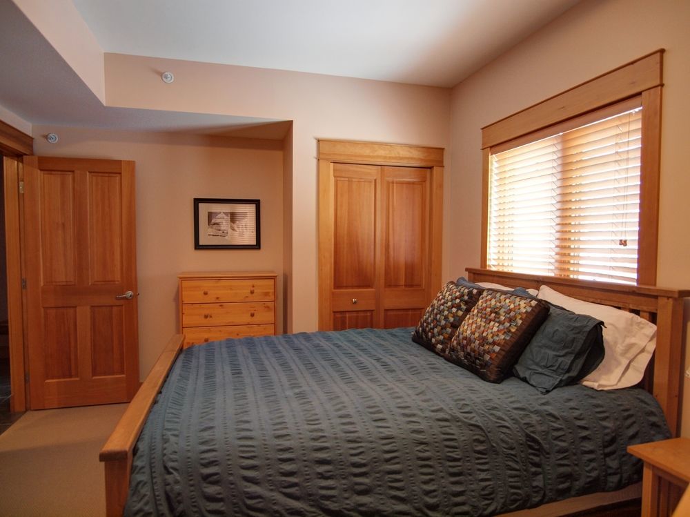Mountain Town Properties Cascade Lodge 3A Rossland Exterior photo