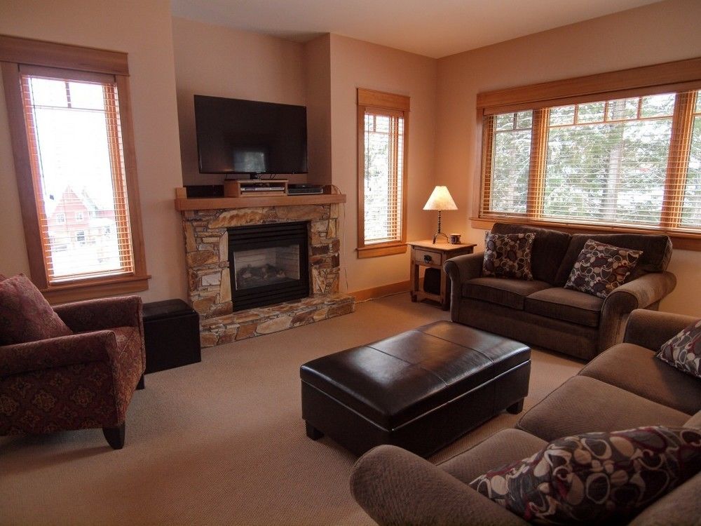 Mountain Town Properties Cascade Lodge 3A Rossland Exterior photo